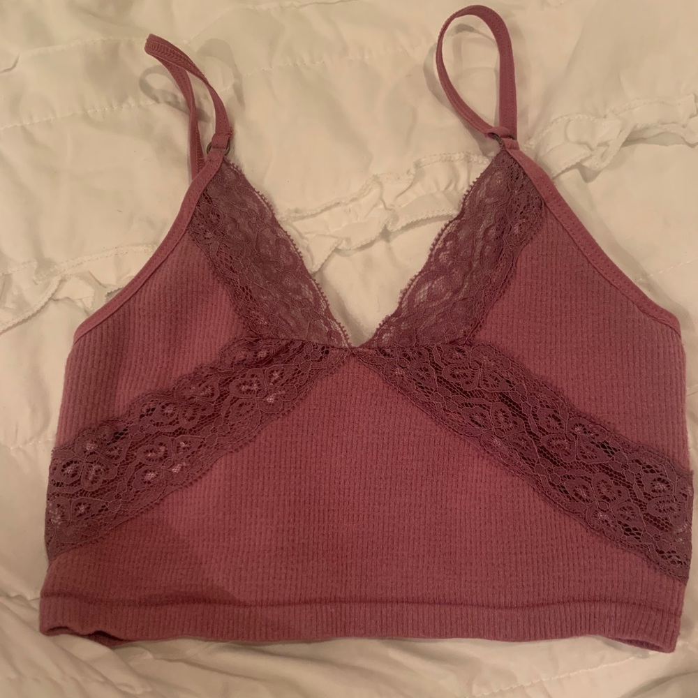 Urban outfitters cropped lace tank top